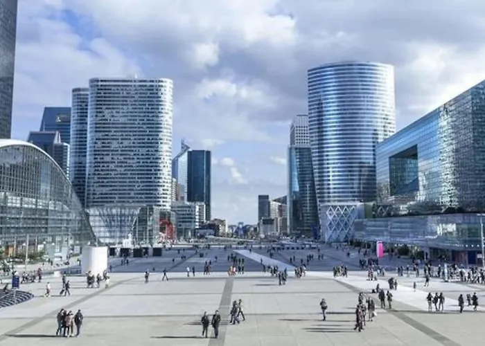 Paris La Defense - Modern Apartment With Jacuzzi
