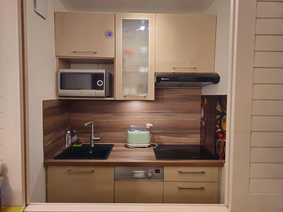 Paris La Defense - Modern With Jacuzzi Appartement *